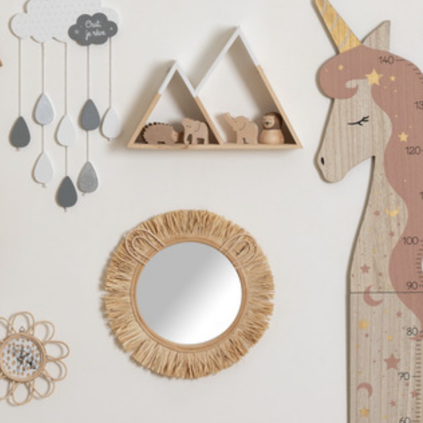 Nursery Raffia Lion Mirror